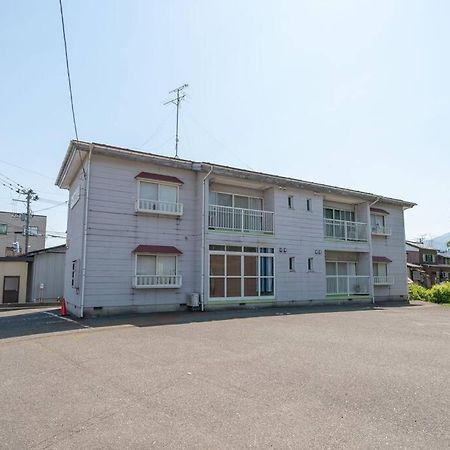 Apartmán コーポセキヤ / Corp Sekiya Itoigawa Exteriér fotografie
